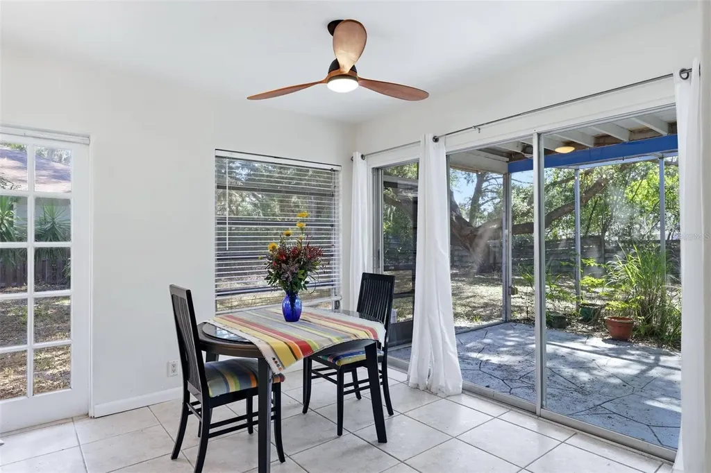 4003 Booth Place Sarasota FL 34231