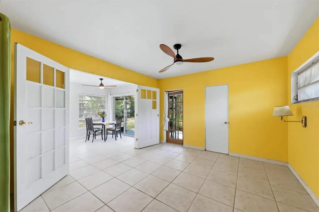 4003 Booth Place Sarasota FL 34231