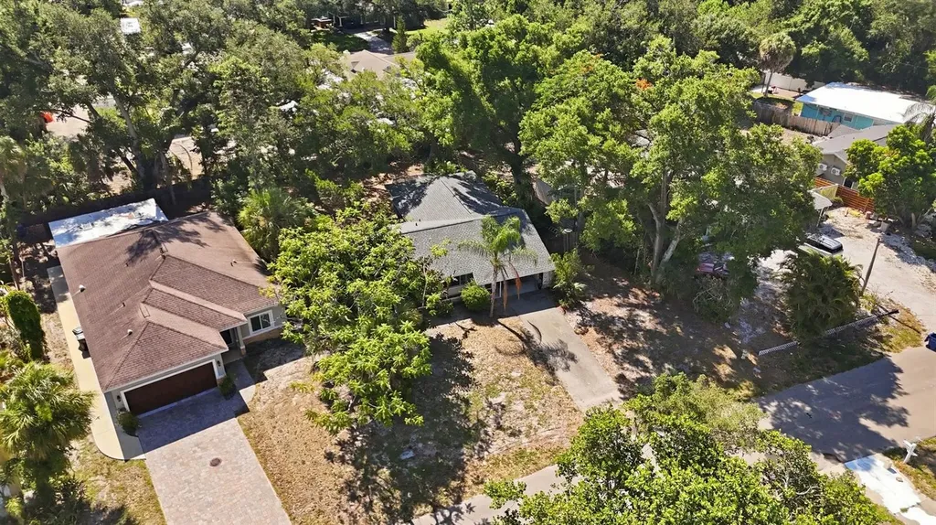 4003 Booth Place Sarasota FL 34231