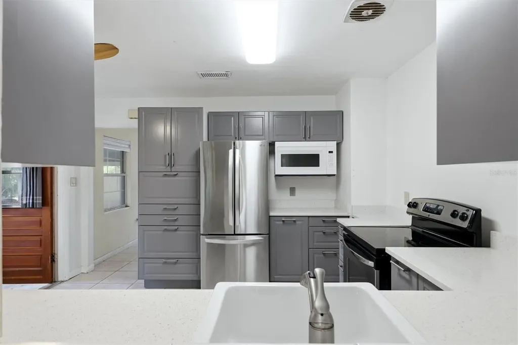 4003 Booth Place Sarasota FL 34231