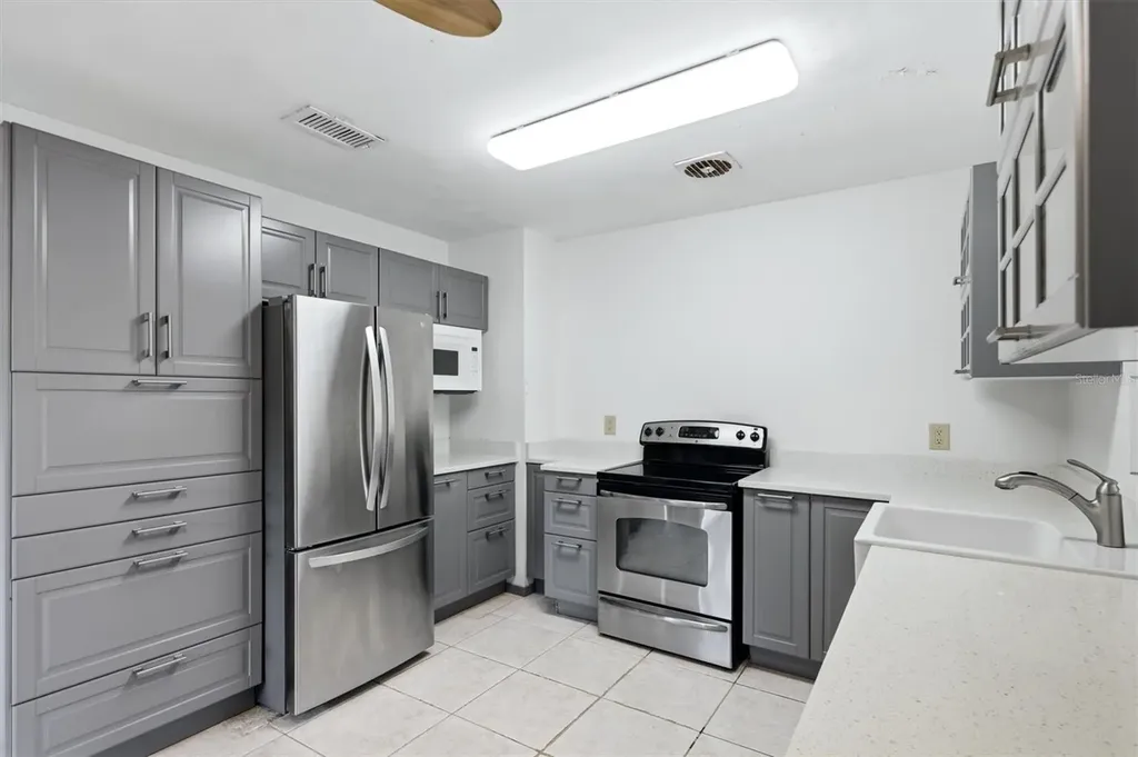 4003 Booth Place Sarasota FL 34231