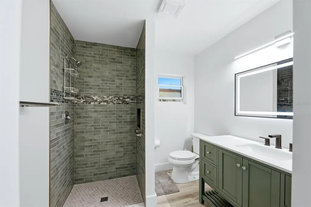 4003 Booth Place Sarasota FL 34231