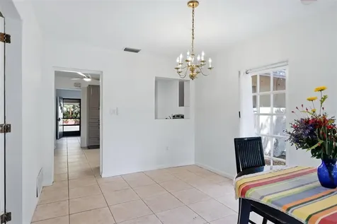 4003 Booth Place Sarasota FL 34231
