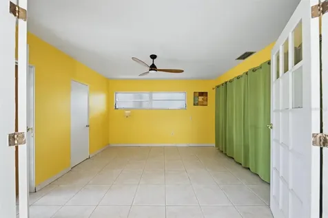 4003 Booth Place Sarasota FL 34231