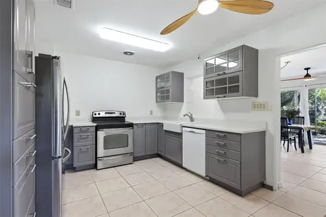 4003 Booth Place Sarasota FL 34231