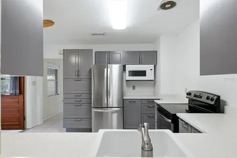 4003 Booth Place Sarasota FL 34231