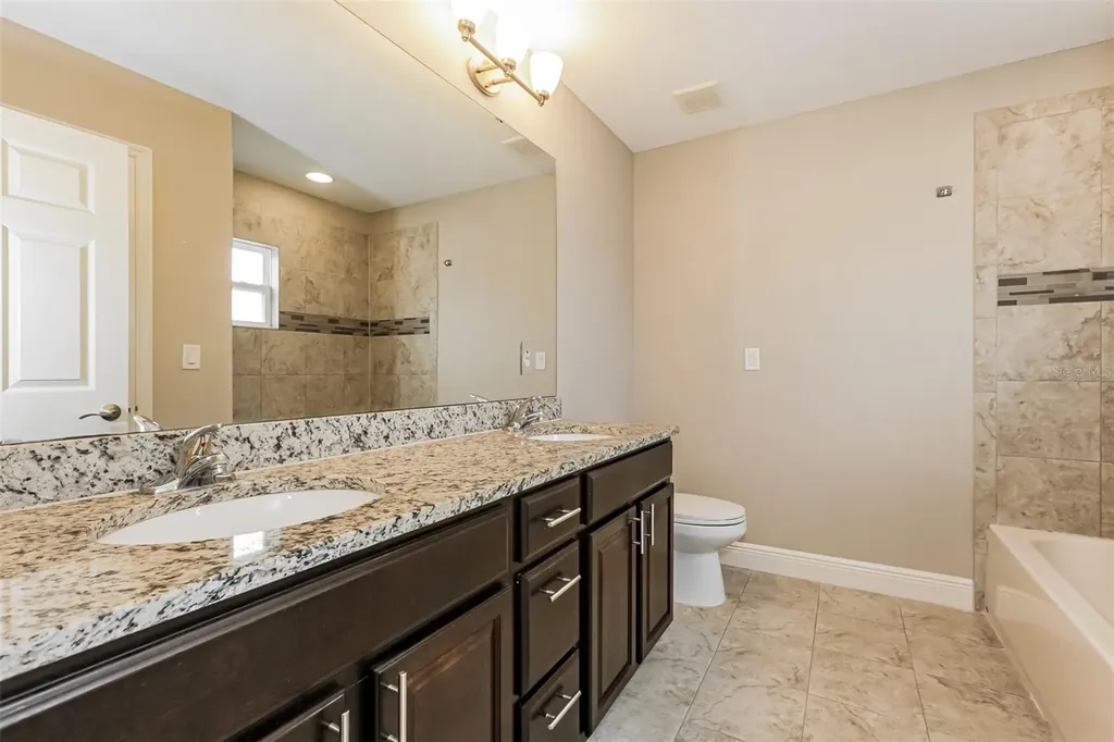 1327 Salisbury Drive Winter Haven FL 33881