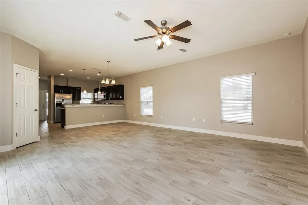 1327 Salisbury Drive Winter Haven FL 33881