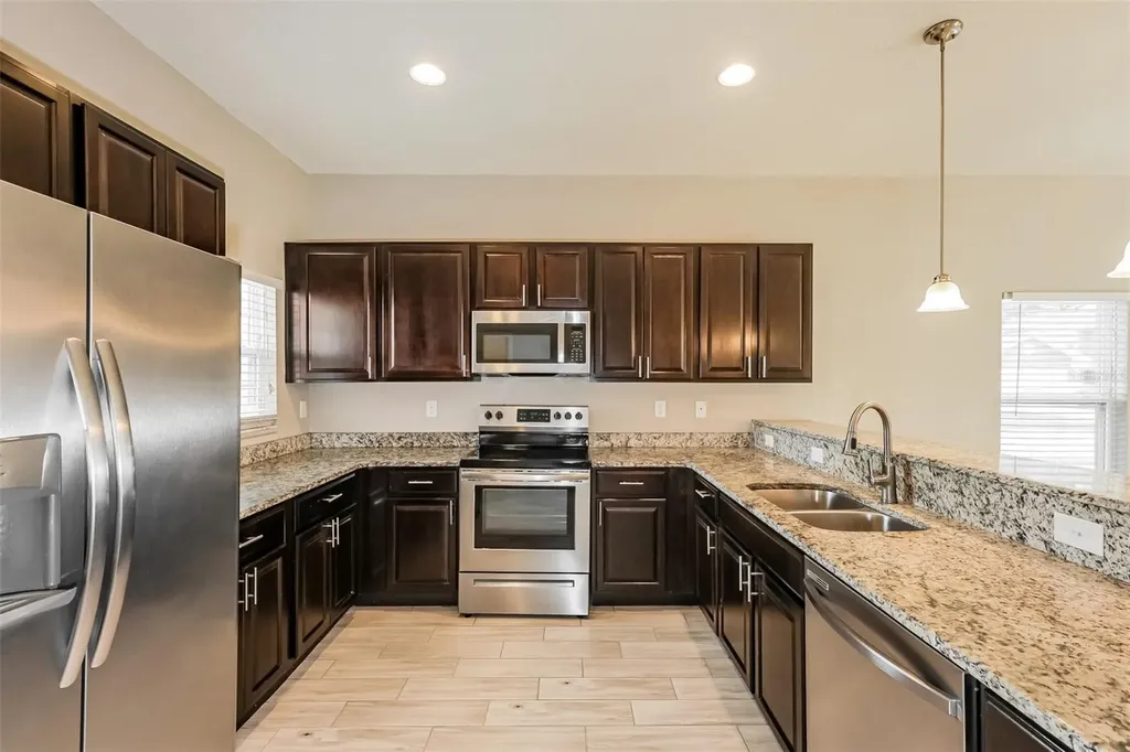 1327 Salisbury Drive Winter Haven FL 33881