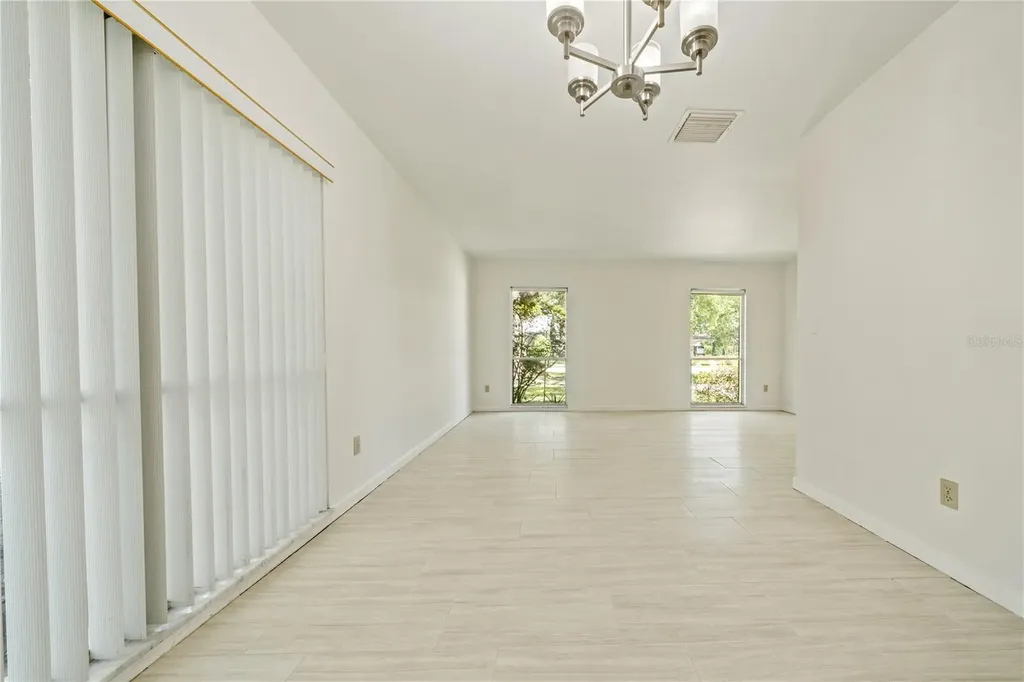 10403 Lake Carroll Way Tampa FL 33618