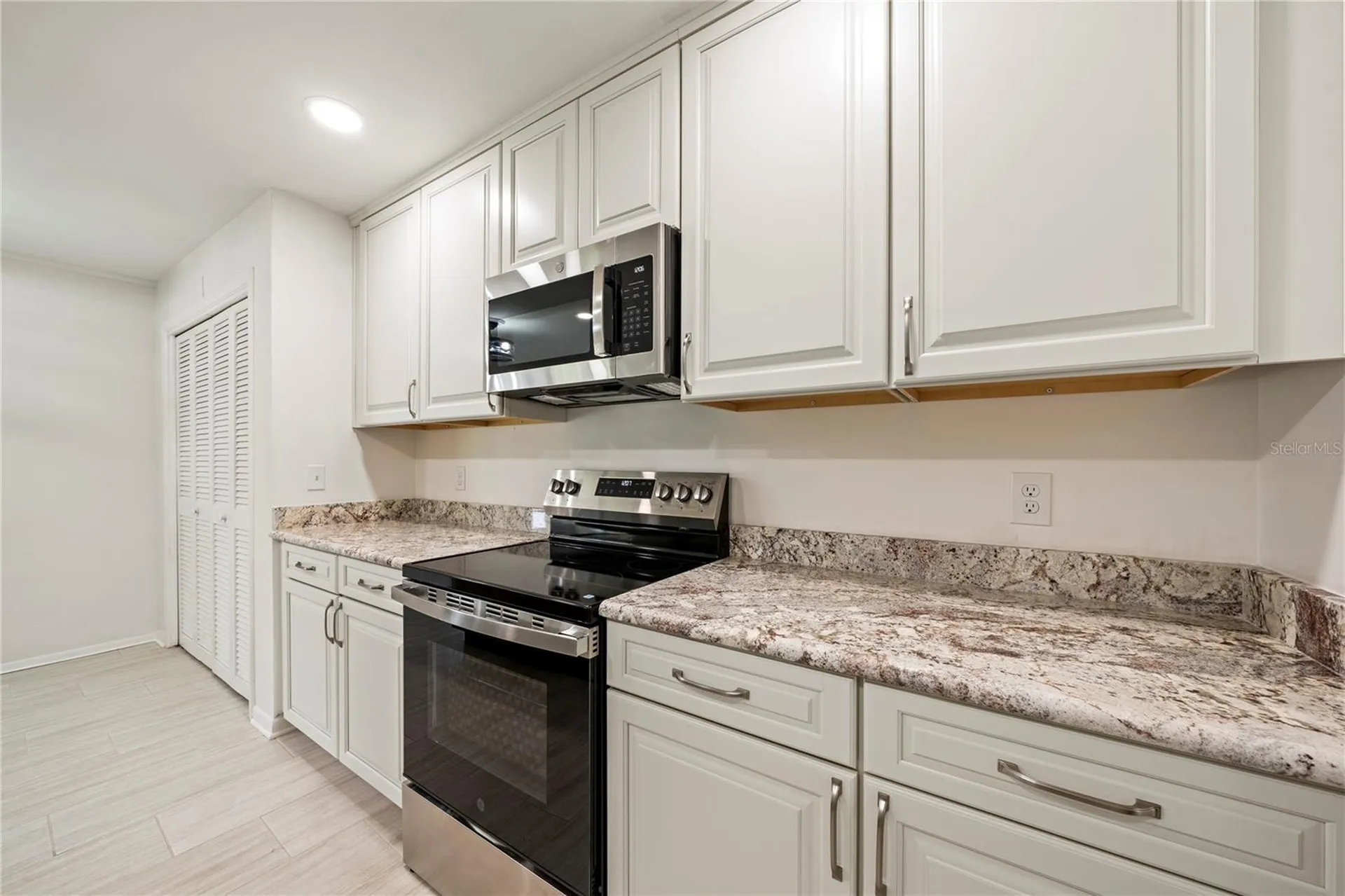 10403 Lake Carroll Way Tampa FL 33618