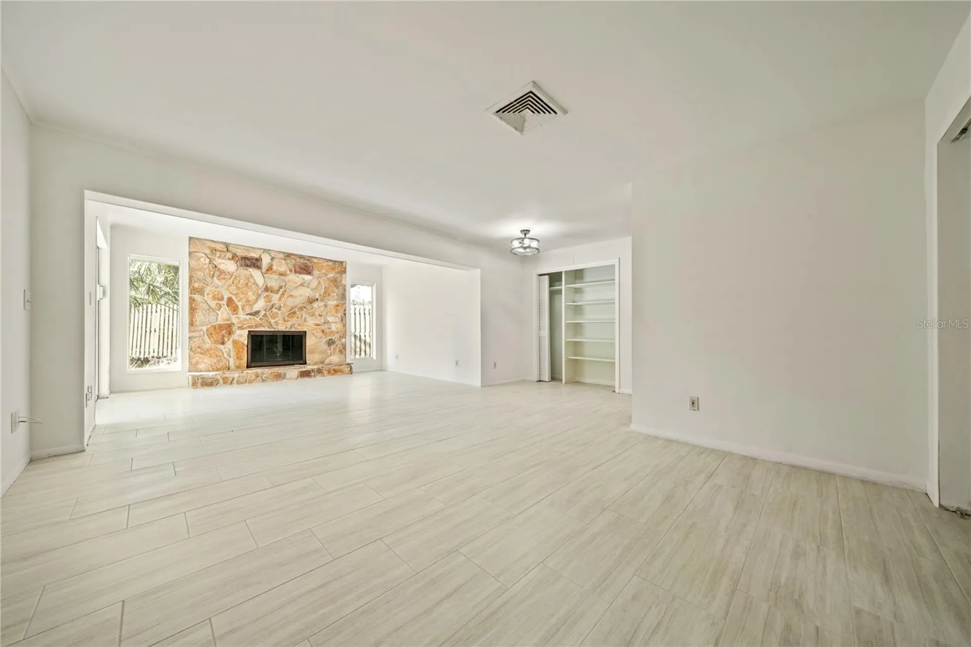 10403 Lake Carroll Way Tampa FL 33618