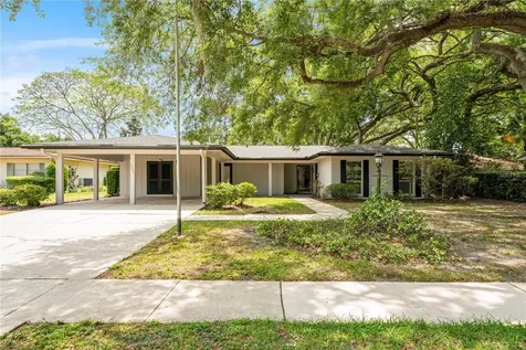 10403 Lake Carroll Way Tampa FL 33618
