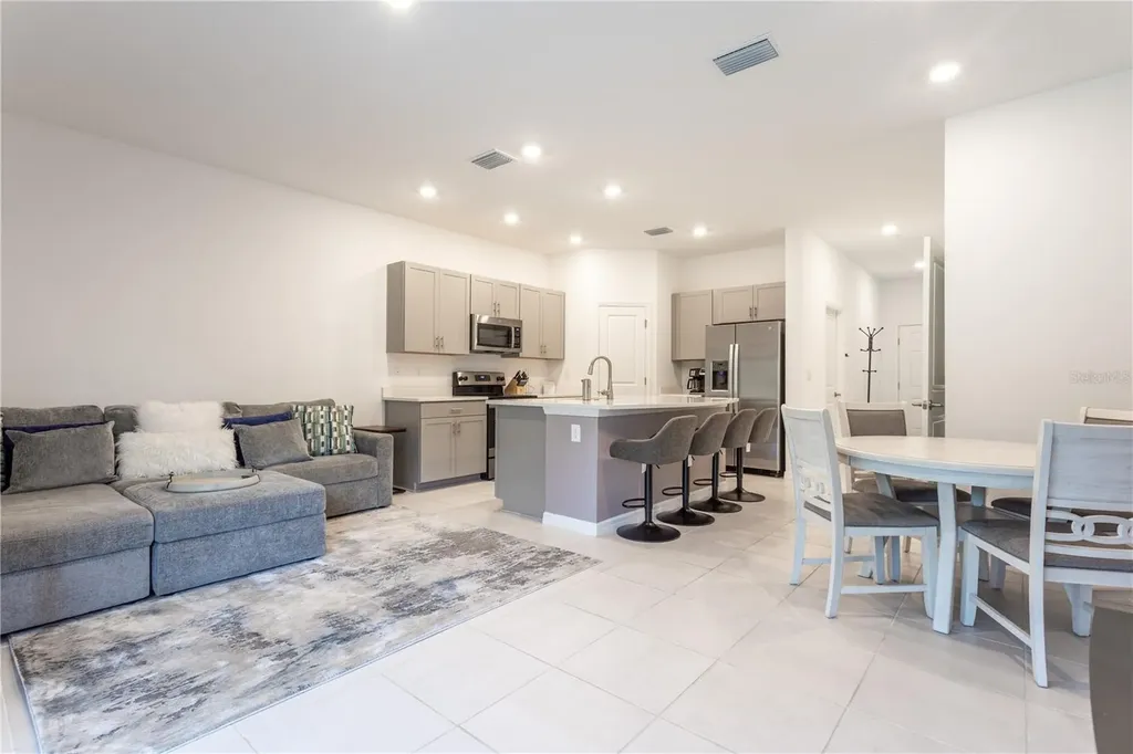 8473 Lunar Skye Street Sarasota FL 34241