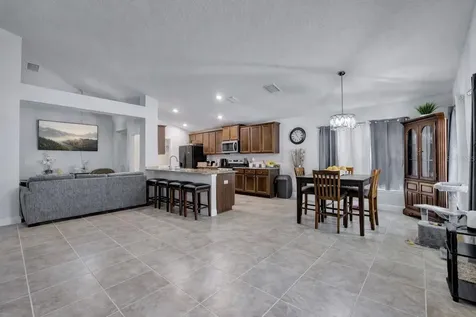 4448 NW 2nd Court Ocala FL 34475