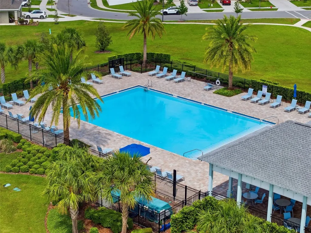 2557 Shamrock Street Tavares FL 32778