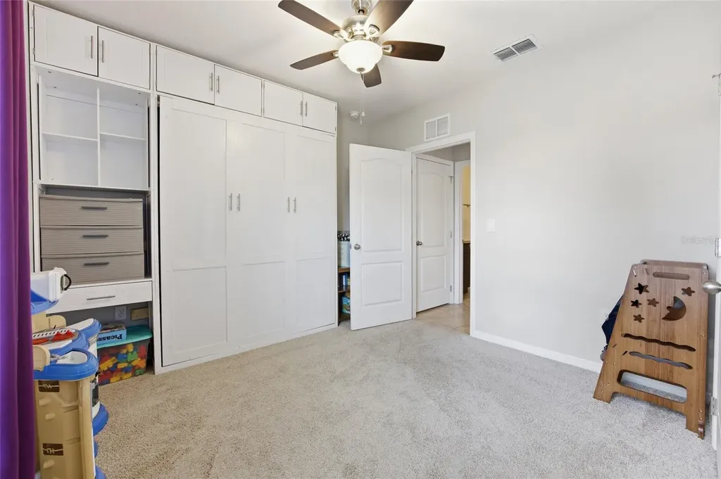 2557 Shamrock Street Tavares FL 32778