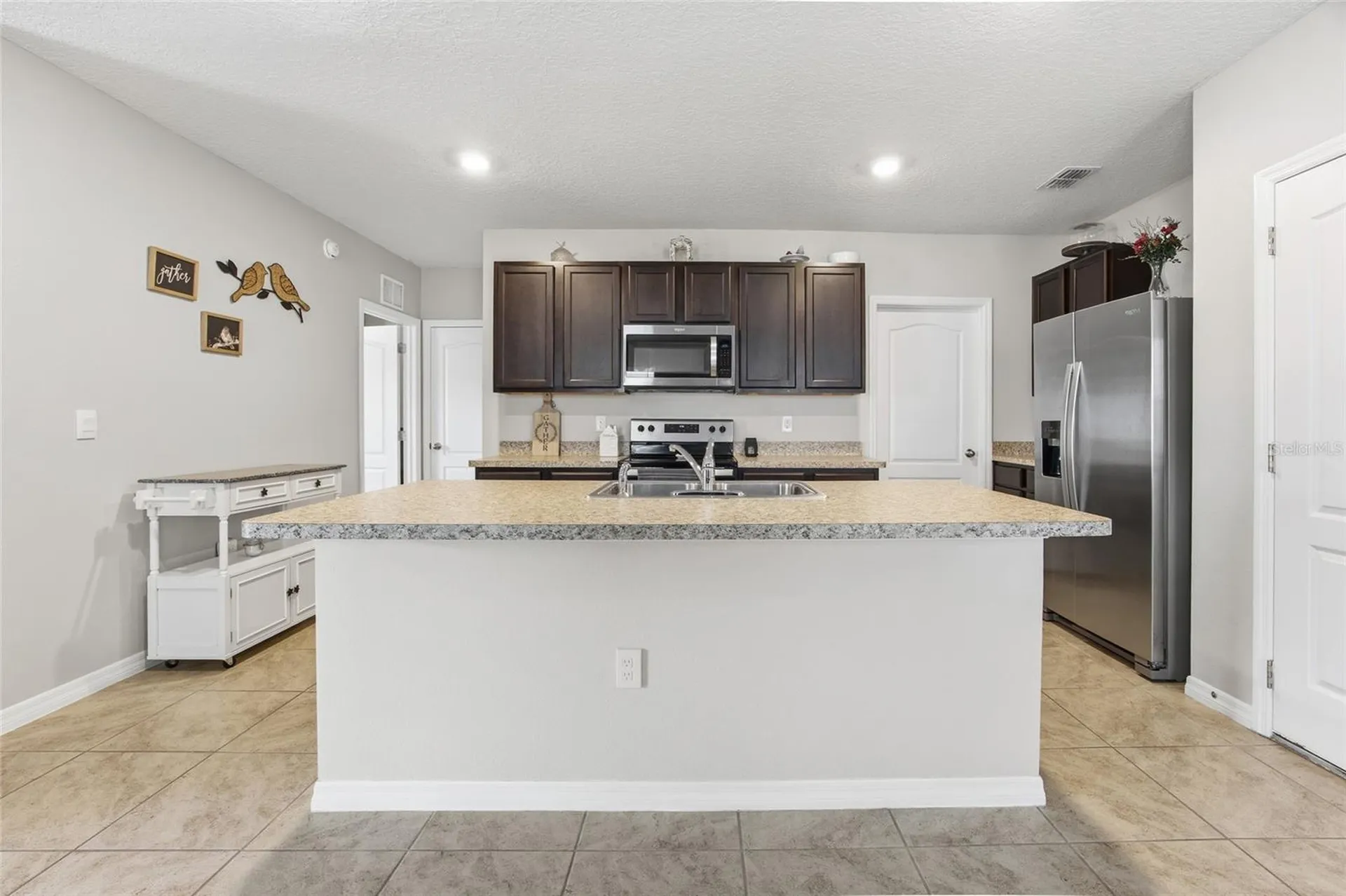 2557 Shamrock Street Tavares FL 32778