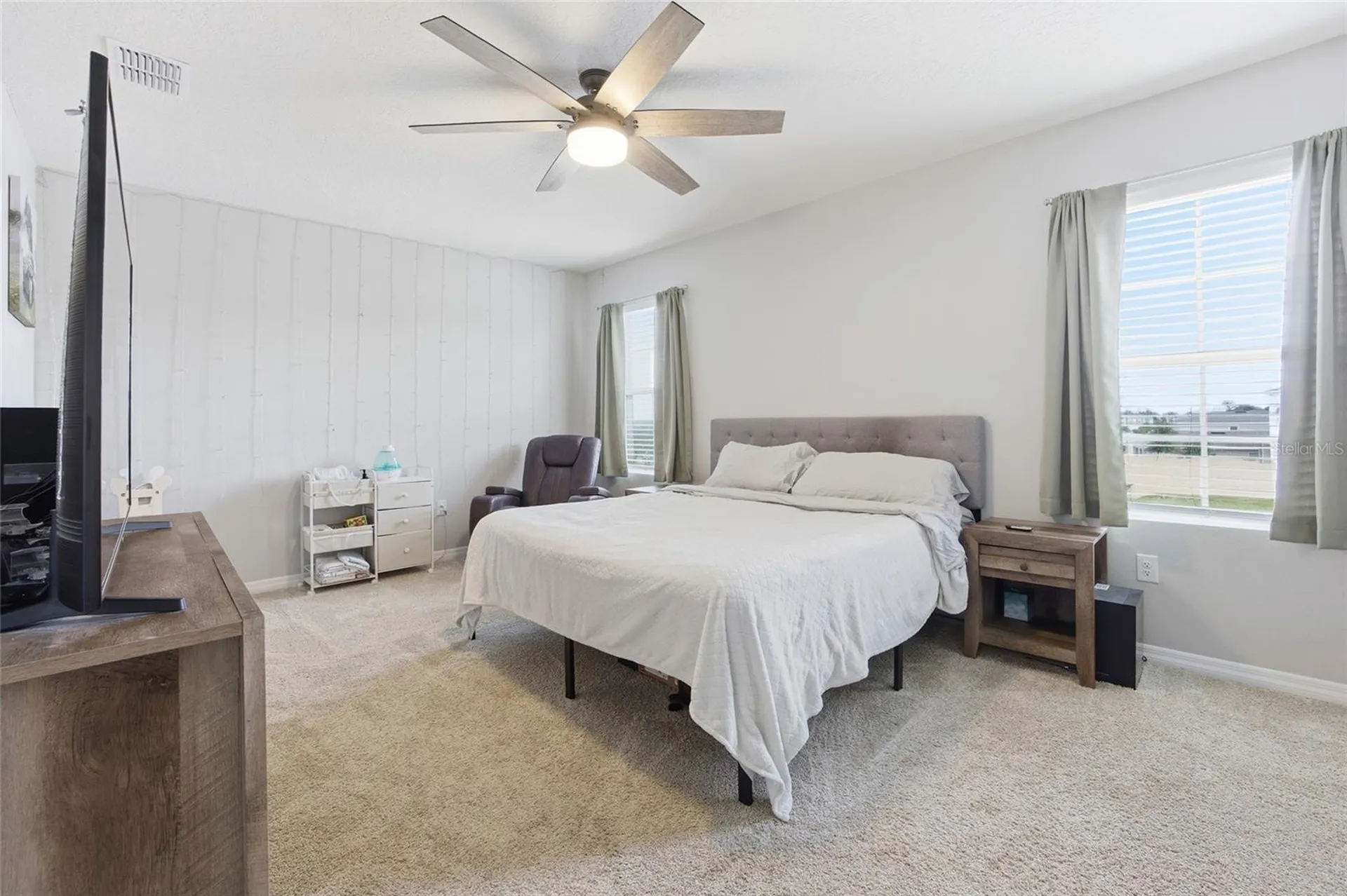 2557 Shamrock Street Tavares FL 32778
