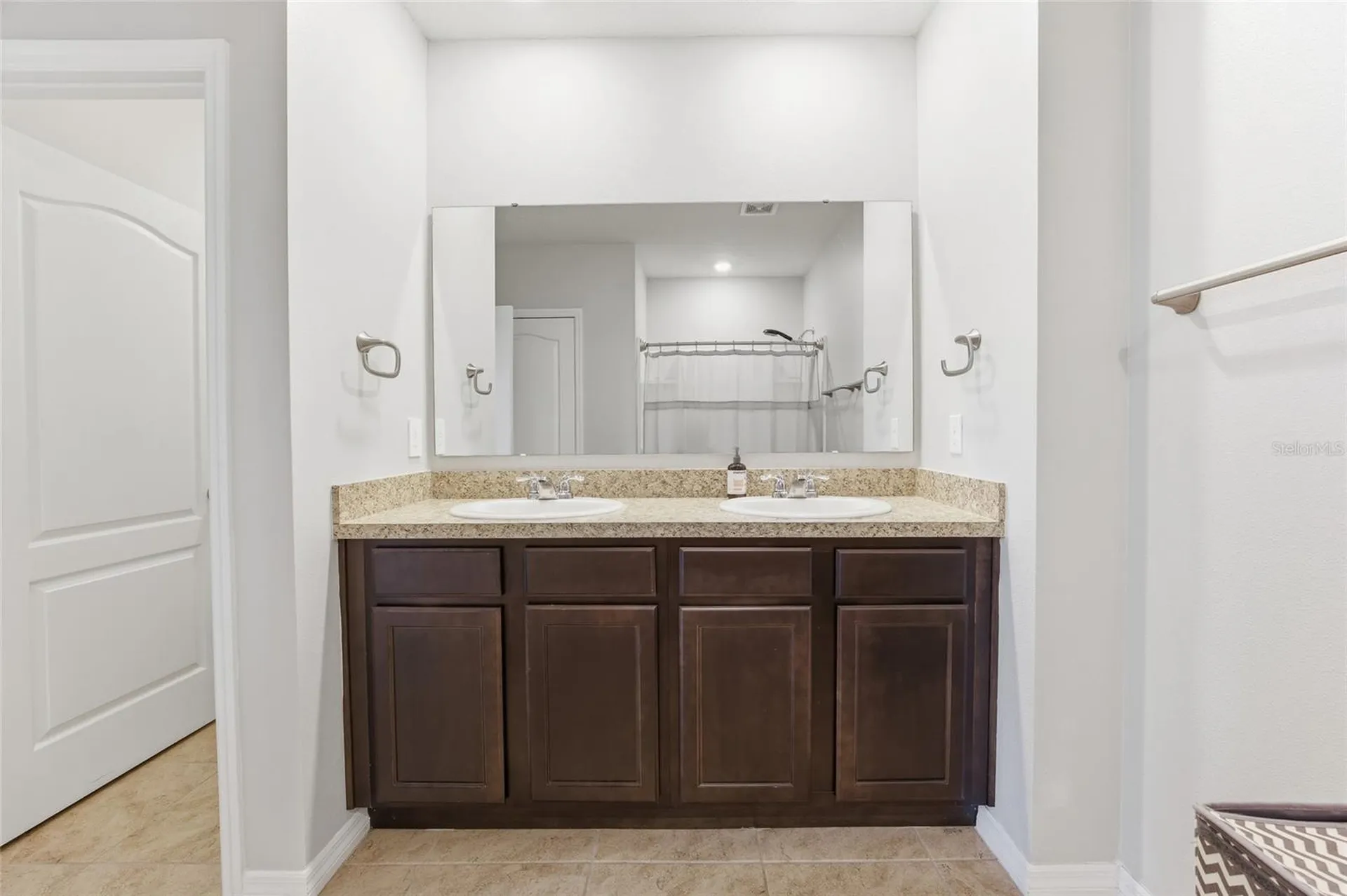 2557 Shamrock Street Tavares FL 32778