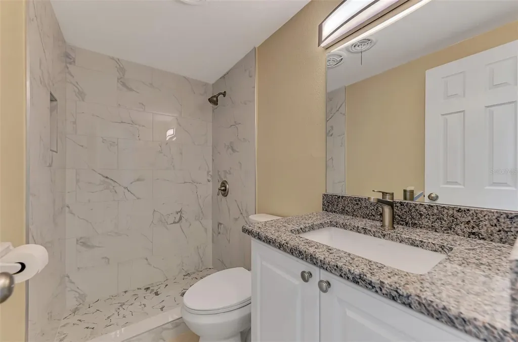 1316 S Venice Boulevard Venice FL 34293