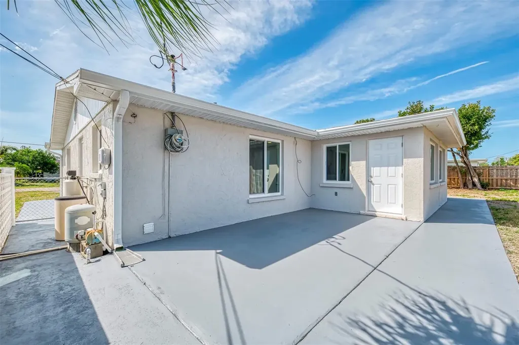 1316 S Venice Boulevard Venice FL 34293
