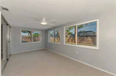 1316 S Venice Boulevard Venice FL 34293