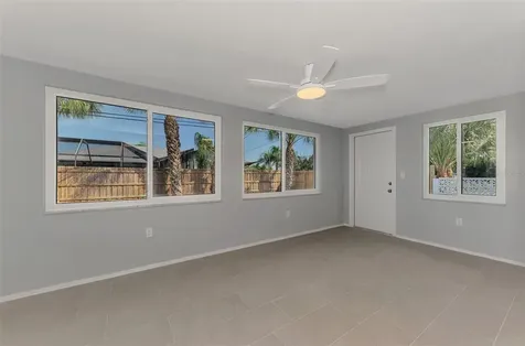 1316 S Venice Boulevard Venice FL 34293