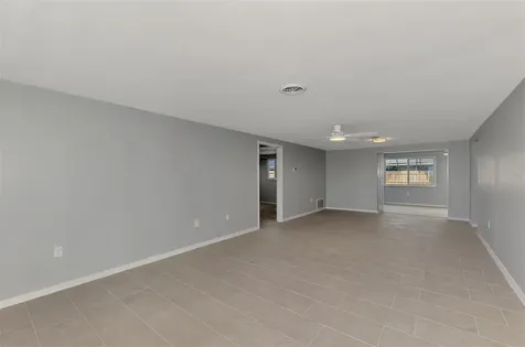 1316 S Venice Boulevard Venice FL 34293