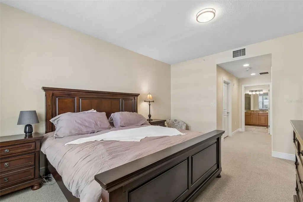 628 Cleveland Street Clearwater FL 33755
