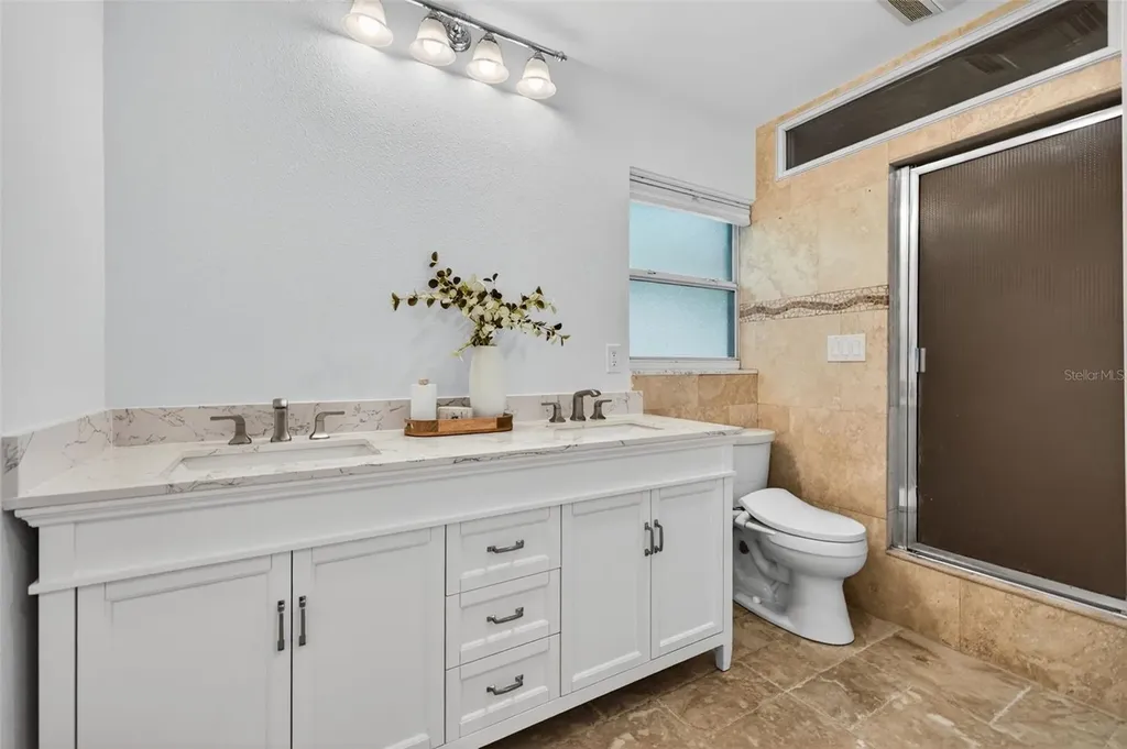 5200 14th Street NE St Petersburg FL 33703