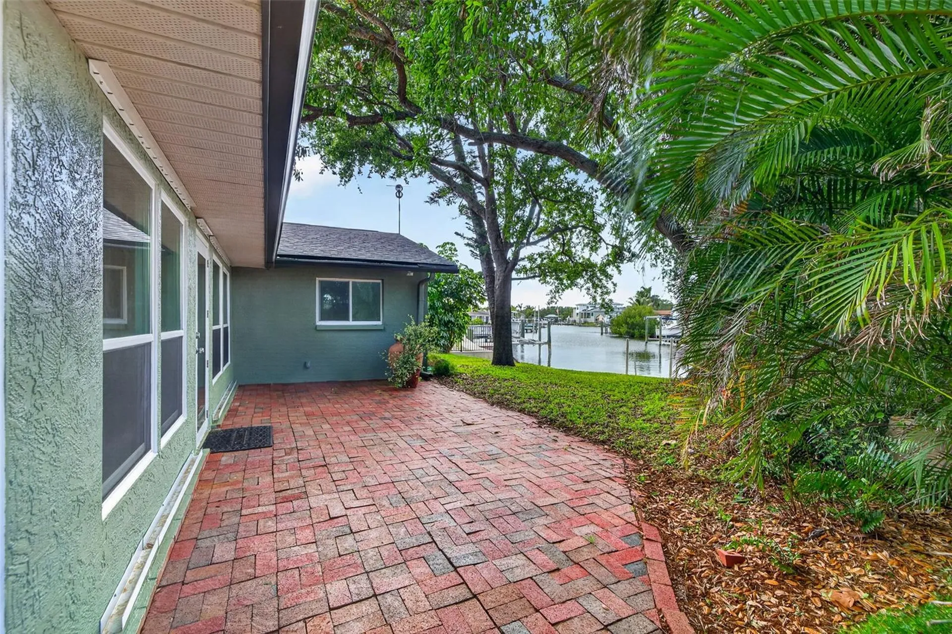 5200 14th Street NE St Petersburg FL 33703