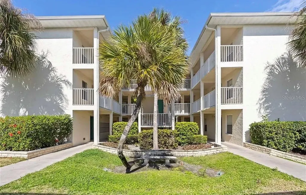 7294 Cloister Drive Sarasota FL 34231