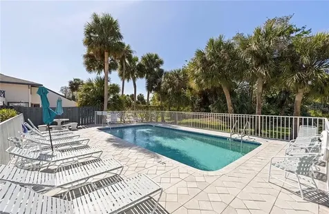 7294 Cloister Drive Sarasota FL 34231