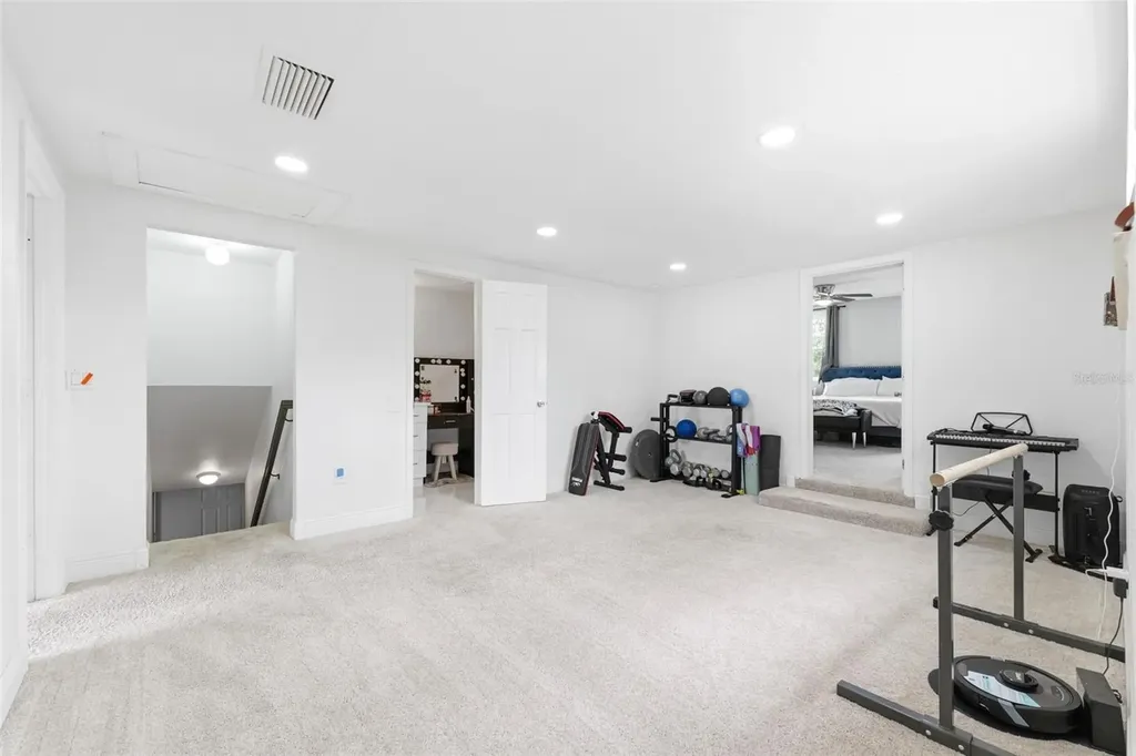 19003 Cedar Lane Lutz FL 33548