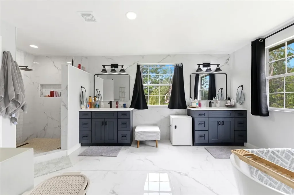 19003 Cedar Lane Lutz FL 33548