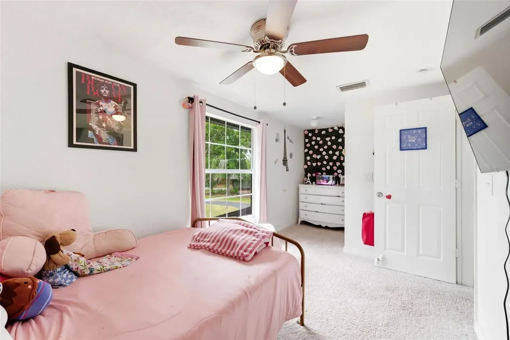 19003 Cedar Lane Lutz FL 33548