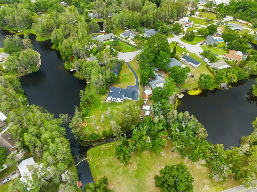 19003 Cedar Lane Lutz FL 33548