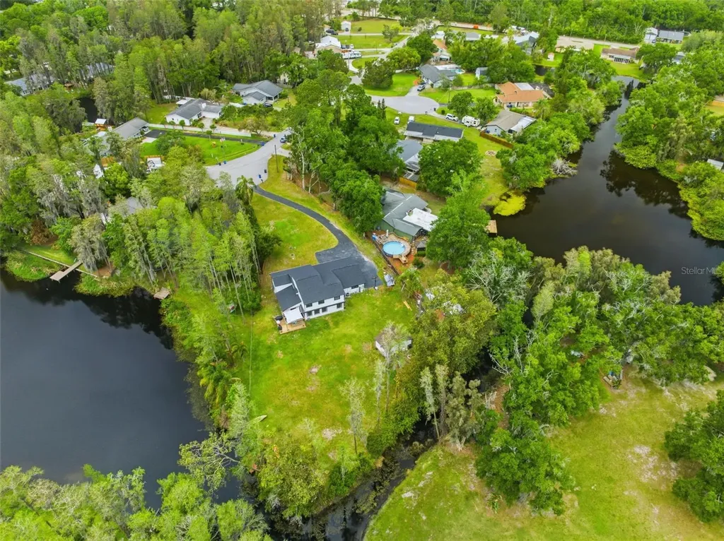 19003 Cedar Lane Lutz FL 33548