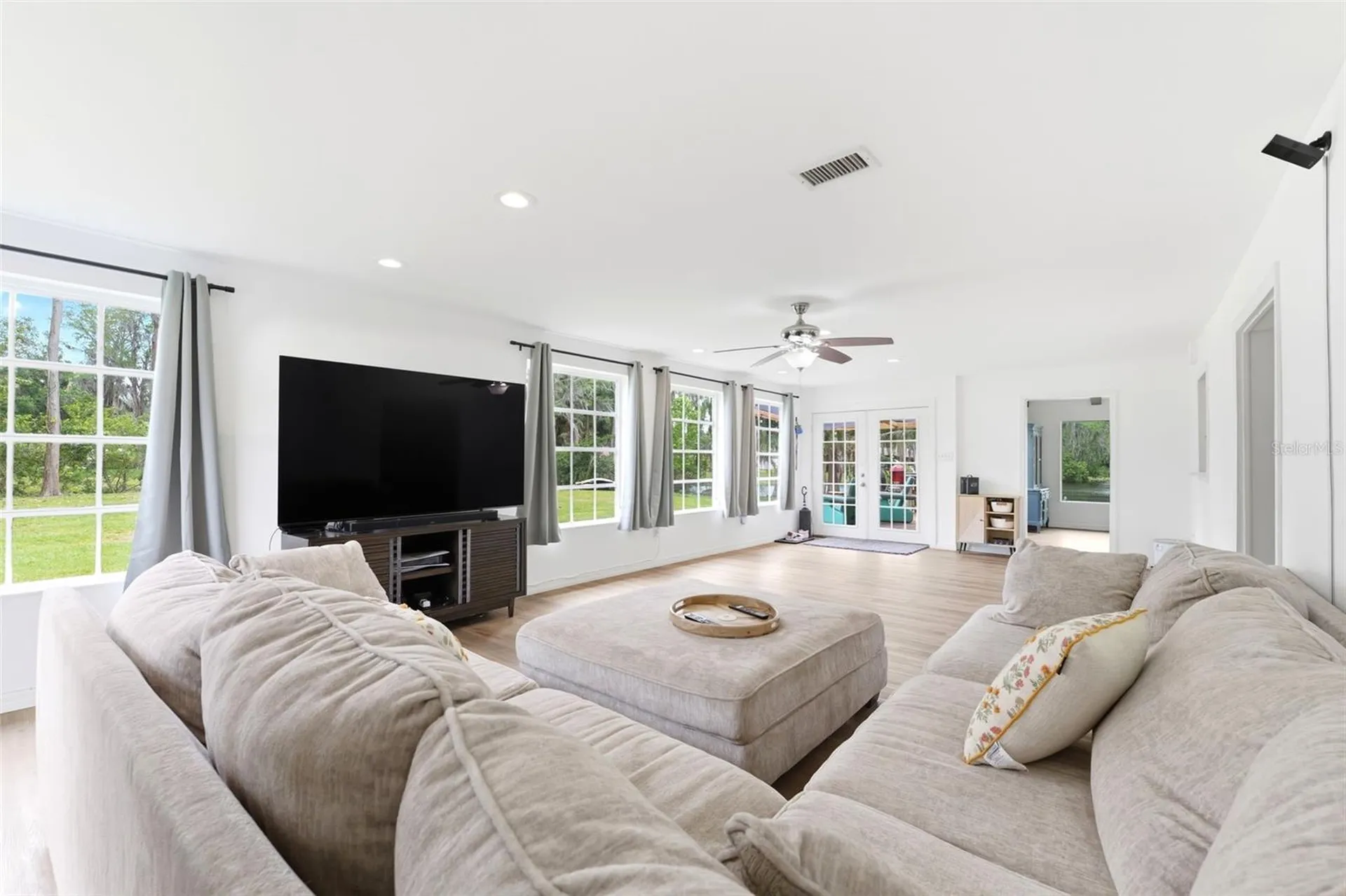 19003 Cedar Lane Lutz FL 33548