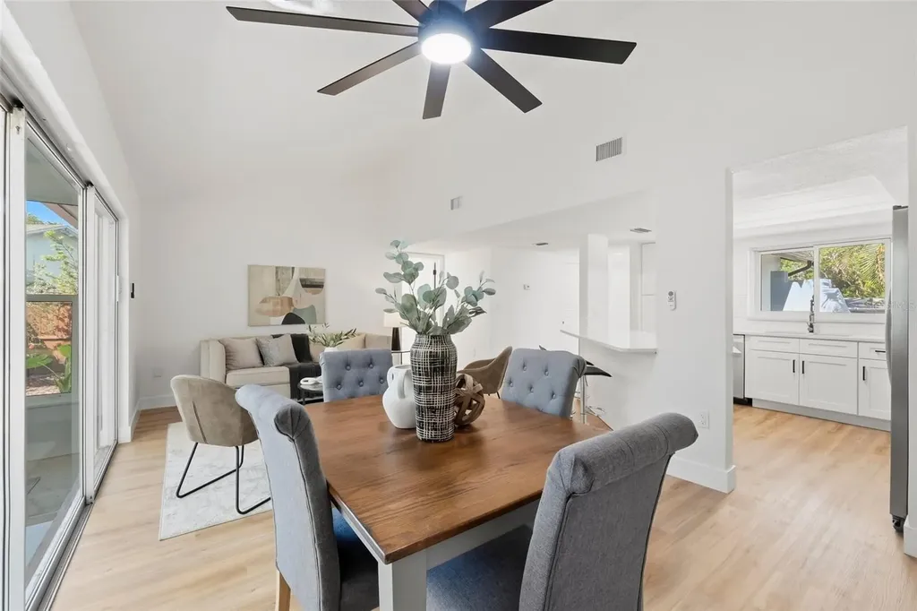 1434 Red Oak Drive Tarpon Springs FL 34689