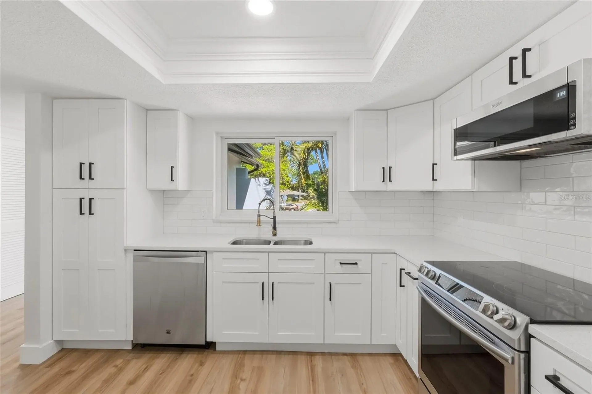 1434 Red Oak Drive Tarpon Springs FL 34689
