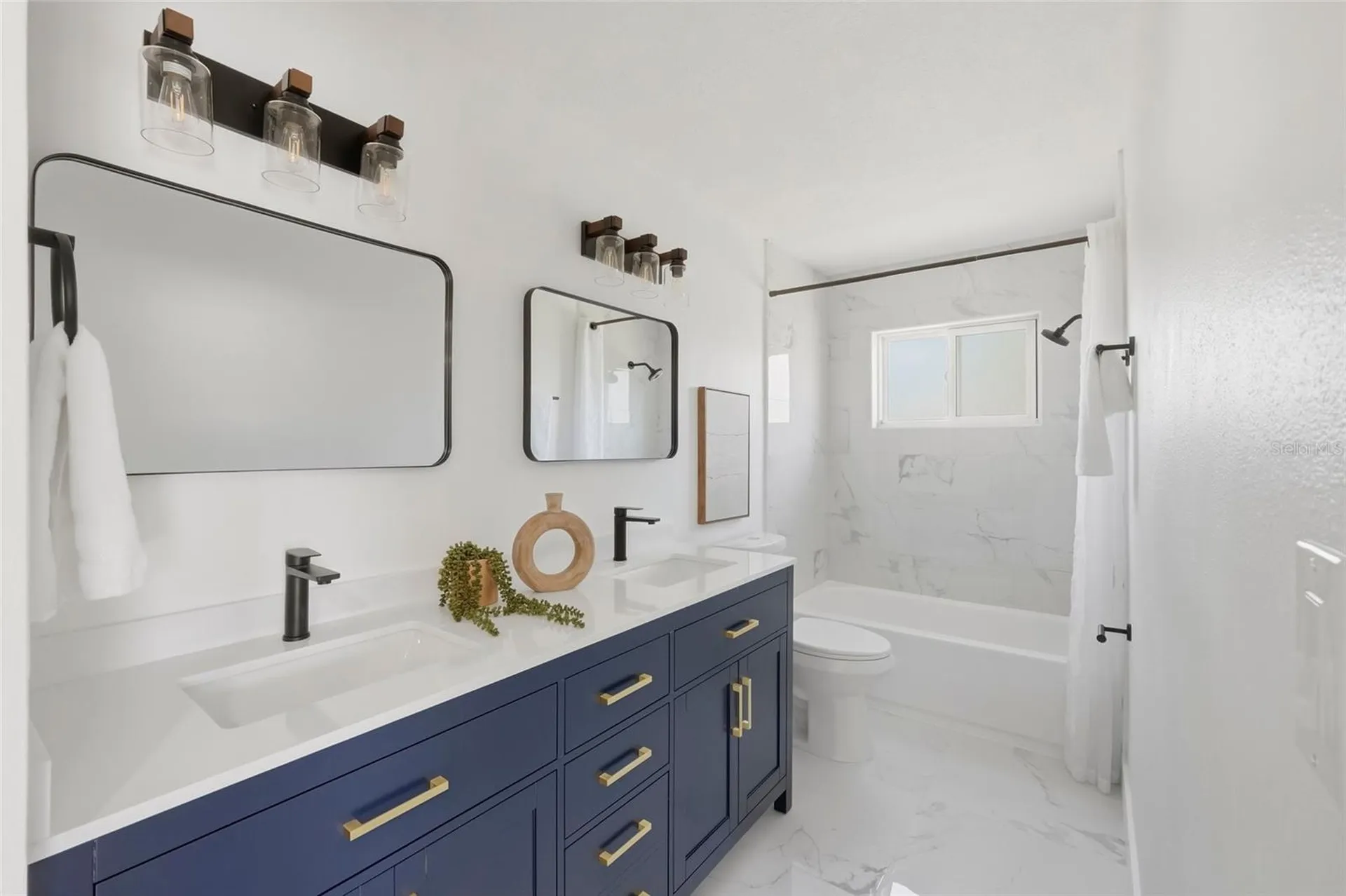 1434 Red Oak Drive Tarpon Springs FL 34689