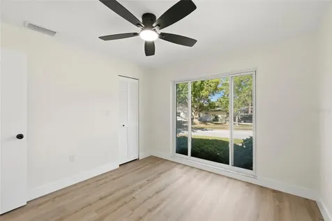 1434 Red Oak Drive Tarpon Springs FL 34689