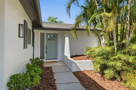1434 Red Oak Drive Tarpon Springs FL 34689