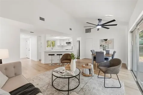 1434 Red Oak Drive Tarpon Springs FL 34689