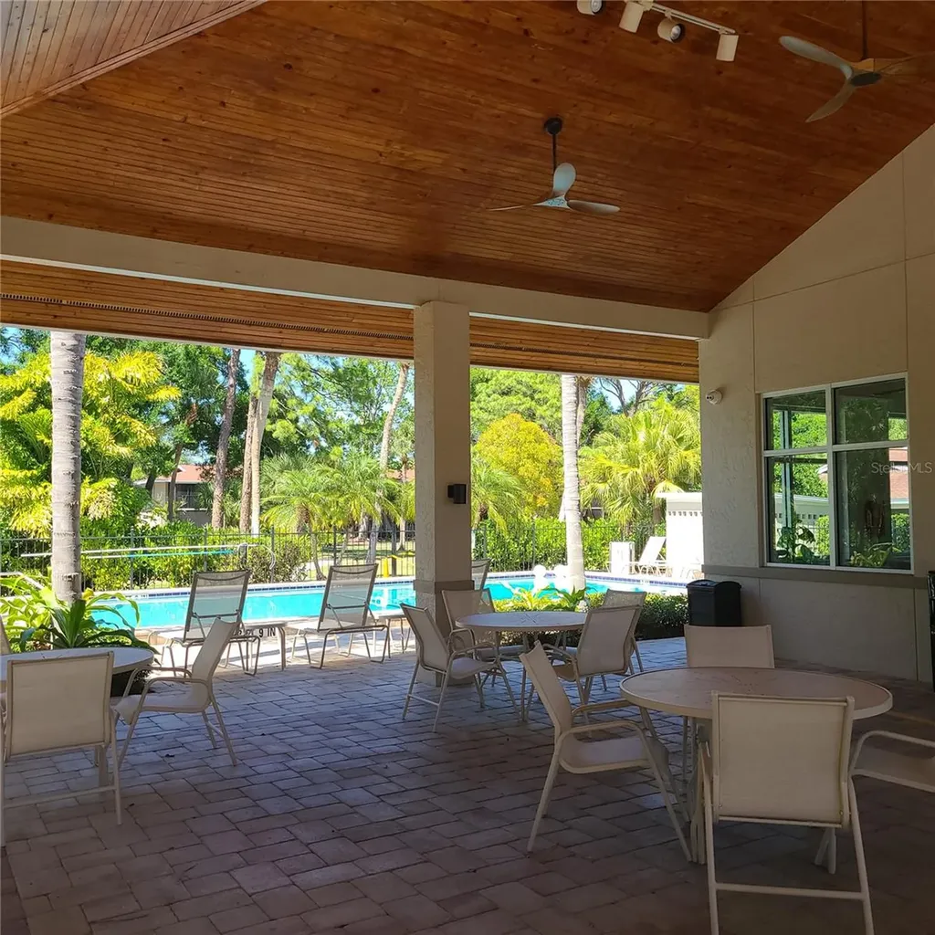 924 La Costa Circle Sarasota FL 34237