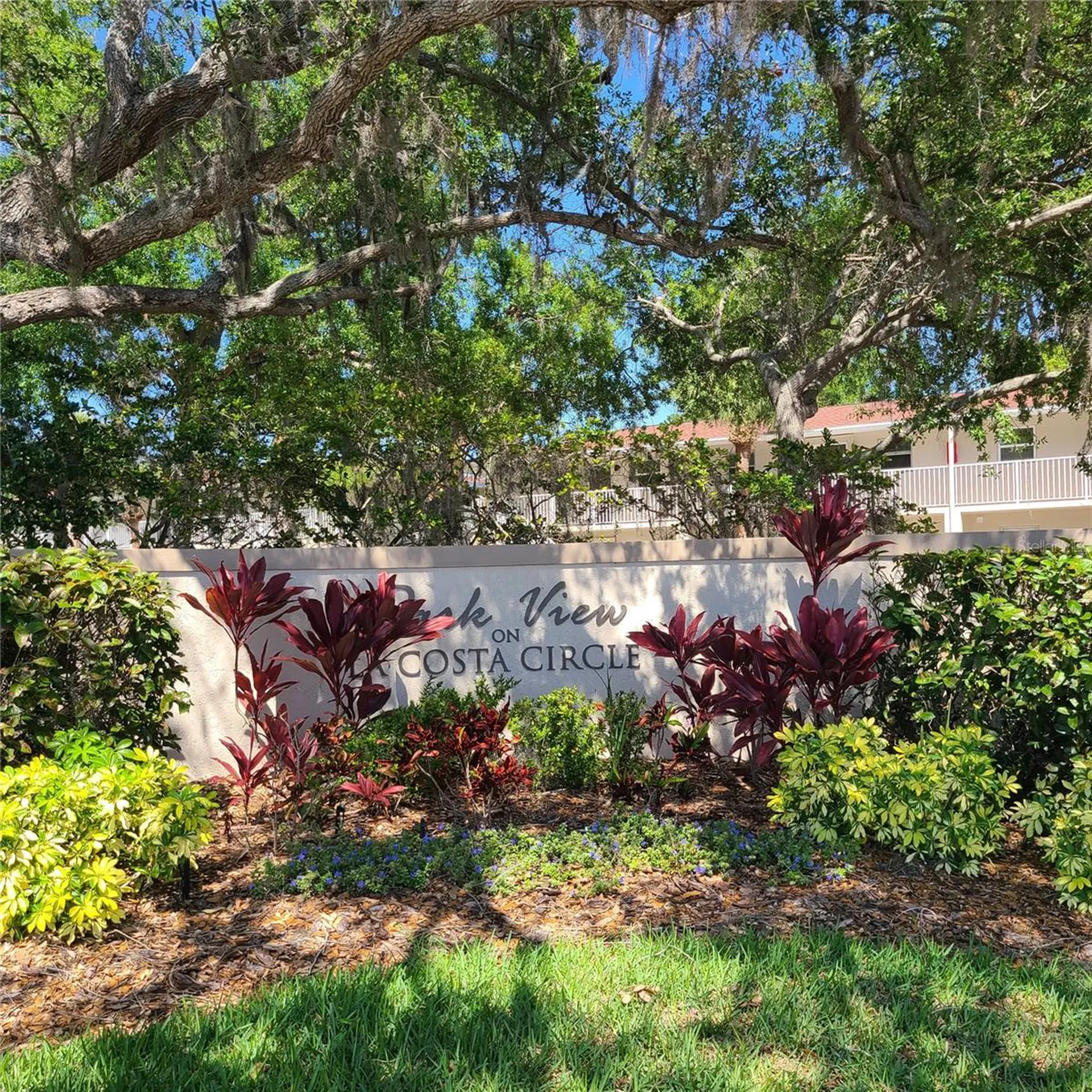 924 La Costa Circle Sarasota FL 34237