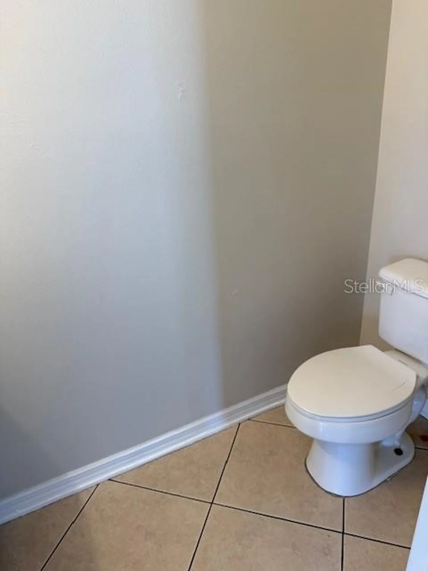 744 Paris Drive Kissimmee FL 34759