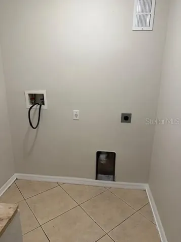 744 Paris Drive Kissimmee FL 34759